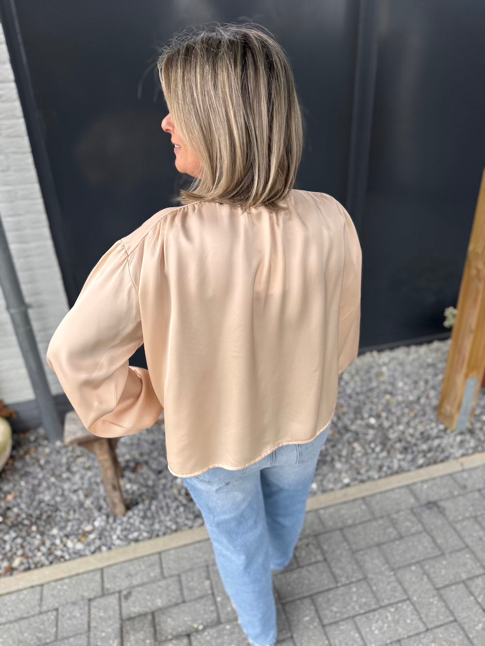 Blouse met strik beige