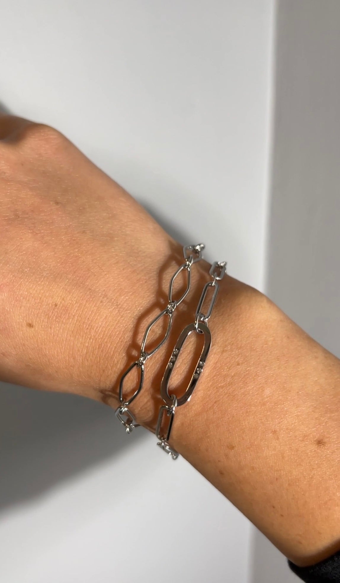 Armband schakel en zirkonia zilver