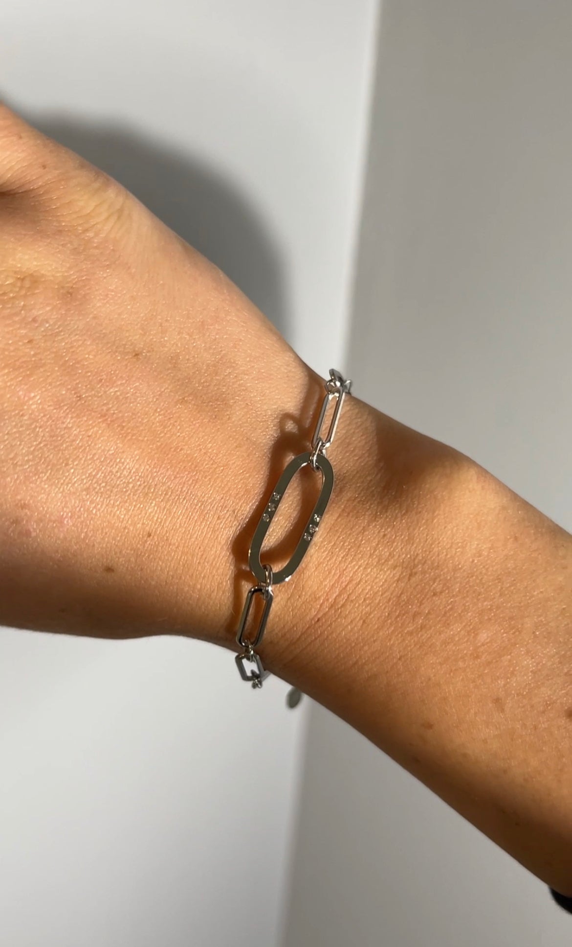 Armband schakel en zirkonia zilver